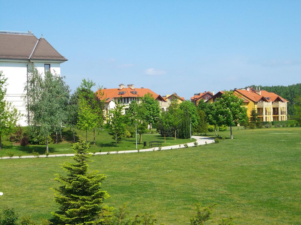 Birdland Panorama Apartman Bük Δωμάτιο φωτογραφία